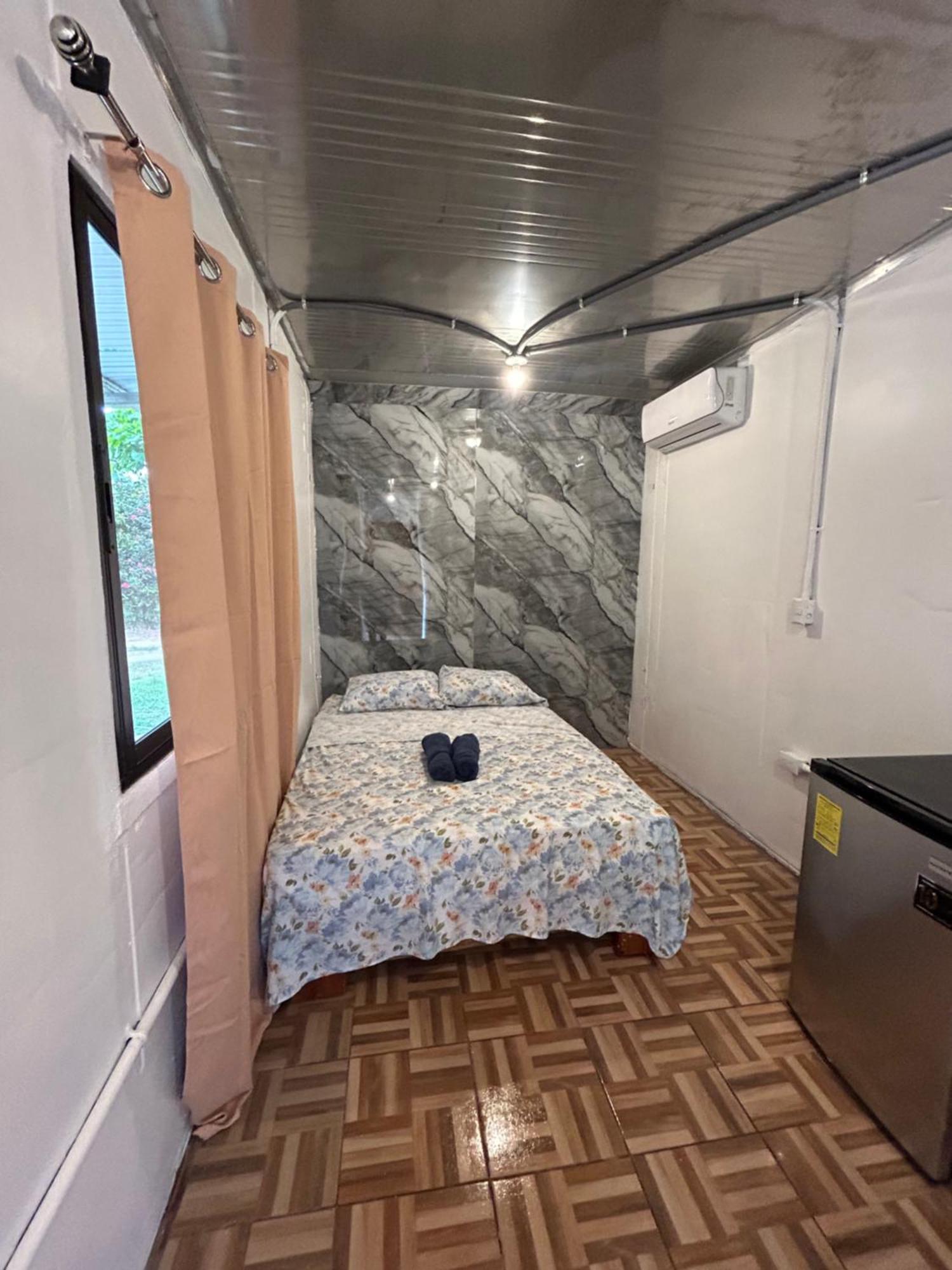 Ballena Oasis Homes & Glamping Uvita Ngoại thất bức ảnh